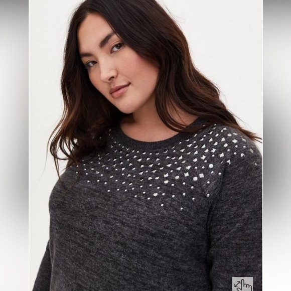 TORRID Super Soft Plush Crew Neck Novelty Sweatshirt size 4x - Picture 2 of 8